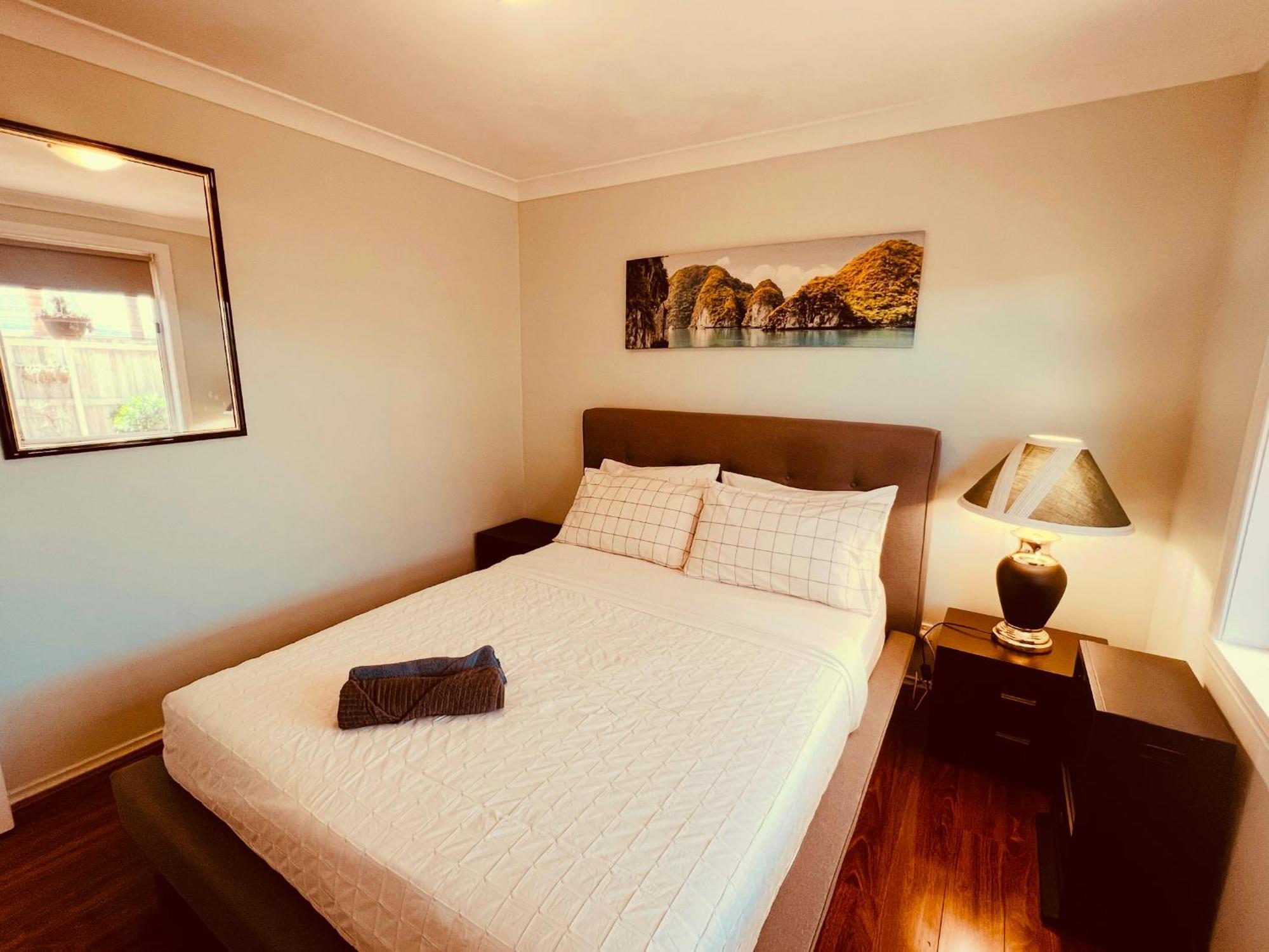 Spacious 6 Bedroom Holiday Home 15 Min Away From Melbourne Airport Sydenham Zewnętrze zdjęcie